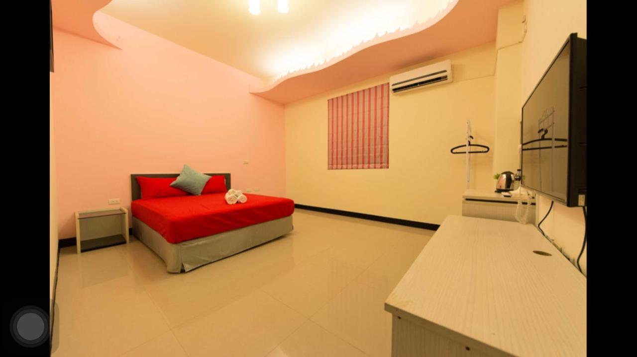 Kenting Orange Homestay Hengchun Exterior photo